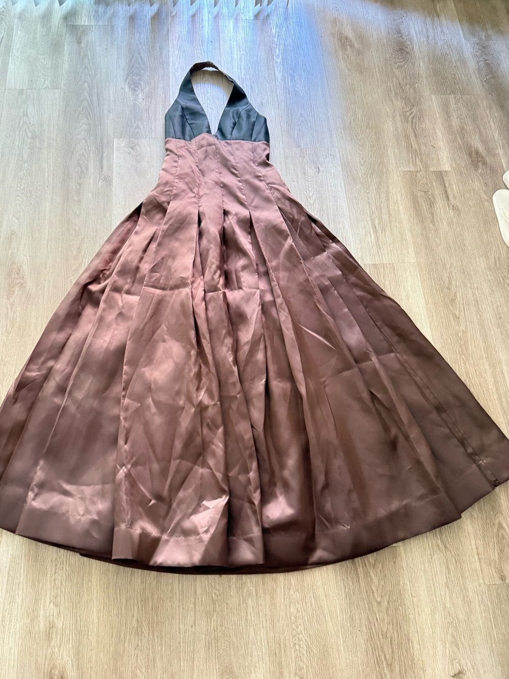 hutch azure brown & black bodice satin halter maxi gown dress size small NEW